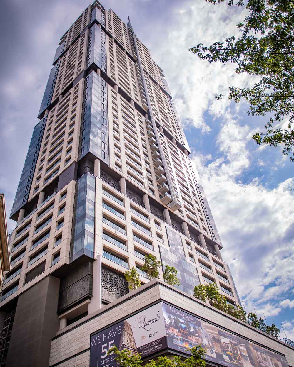 Surveying the Leonardo lift shaft construction for Legacy – South Africa’s tallest building